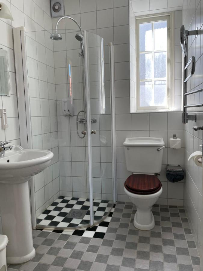 Отель Boersen Annex Висбю Экстерьер фото